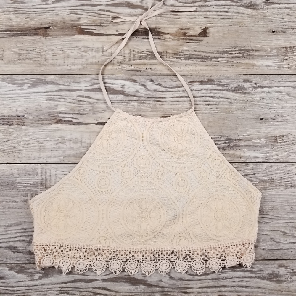 Forever 21 Halter Crop Large in Peach Floral Embroidered Adjustable Tie